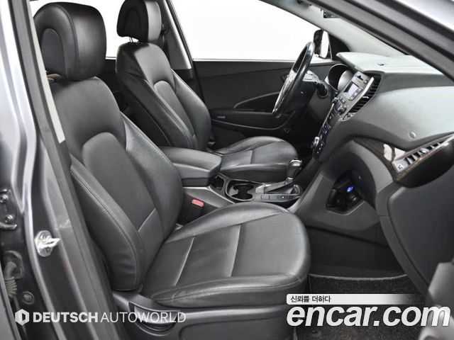 Hyundai Santa Fe (DM) Diesel(e-VGT) 2.0 2WD Morden 2014 — фото 10