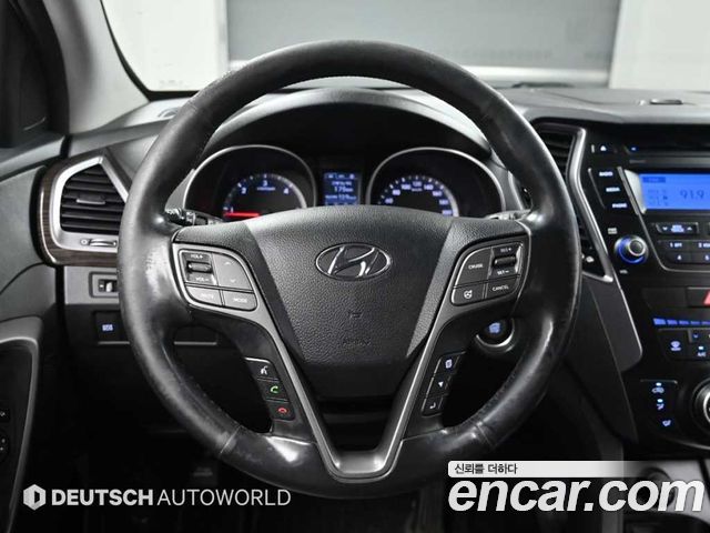 Hyundai Santa Fe (DM) Diesel(e-VGT) 2.0 2WD Morden 2014 — фото 17