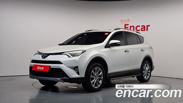 Toyota RAV4 2.5 2WD 4th