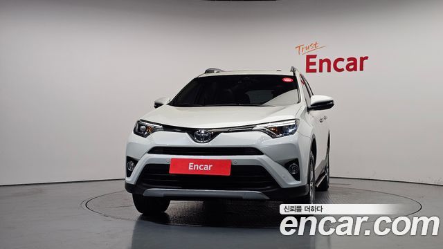 Toyota RAV4 2.5 2WD 4th 2018 — фото 3