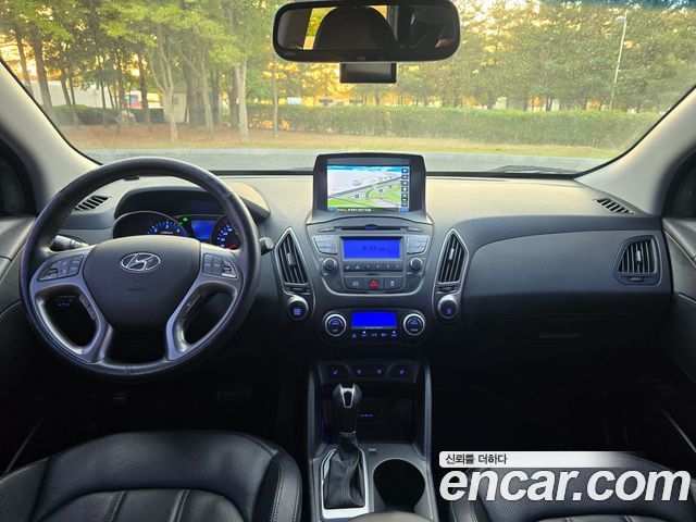 Hyundai Tucson ix Diesel(e-VGT) 2WD Modern 2015 — фото 16