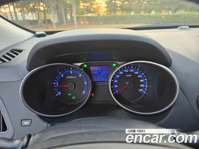 Hyundai Tucson ix Diesel(e-VGT) 2WD Modern 2015 — фото 18