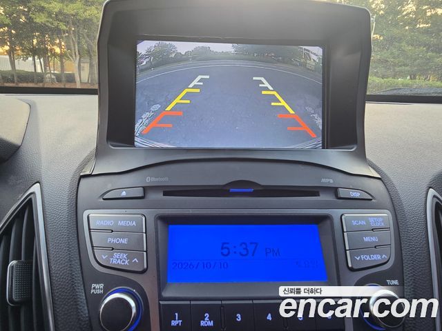 Hyundai Tucson ix Diesel(e-VGT) 2WD Modern 2015 — фото 19