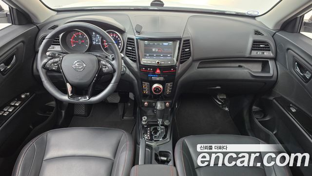 KG Mobility (SsangYong) Tivoli Air Diesel IX 2WD 2017 — фото 7