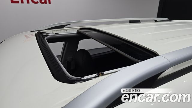KG Mobility (SsangYong) Tivoli Air Diesel IX 2WD 2017 — фото 19