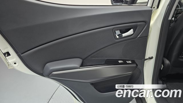 KG Mobility (SsangYong) Tivoli Air Diesel IX 2WD 2017 — фото 25