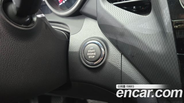 KG Mobility (SsangYong) Tivoli Air Diesel IX 2WD 2017 — фото 28