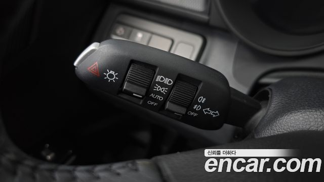 KG Mobility (SsangYong) Tivoli Air Diesel IX 2WD 2017 — фото 31