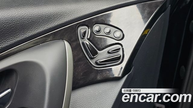 Hyundai Grandeur (HG) HG220 Diesel Premium 2016 — фото 12