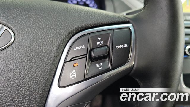 Hyundai Grandeur (HG) HG220 Diesel Premium 2016 — фото 15