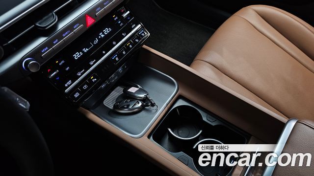 Hyundai Grandeur Hybrid (GN7) Premium 2023 — фото 16