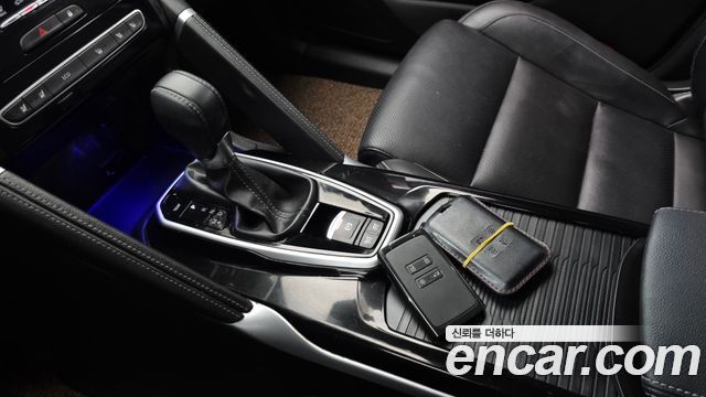 Renault Korea QM6 2.0 LPe RE Signature 2WD 2023 — фото 9
