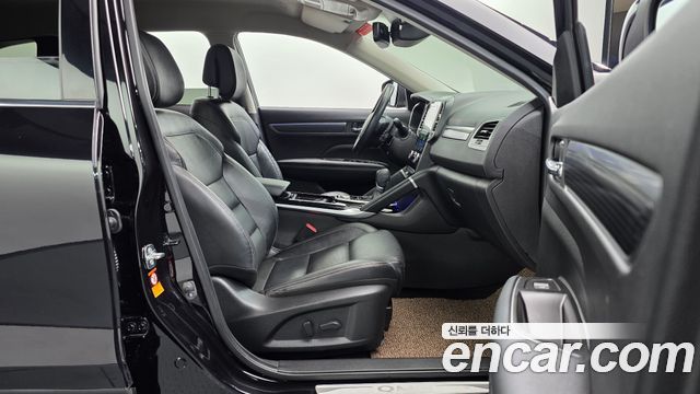 Renault Korea QM6 2.0 LPe RE Signature 2WD 2023 — фото 26