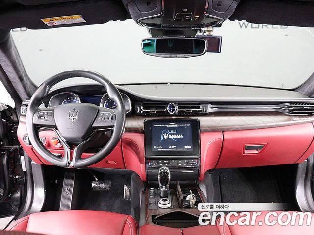 Maserati Quattroporte S Q4 3.0 V6 Granlusso 2018 — фото 17