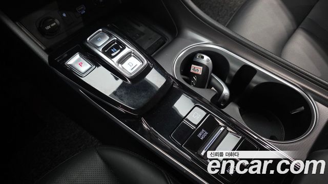 Hyundai Sonata (DN8) 2.0 Premium 2020 — фото 9