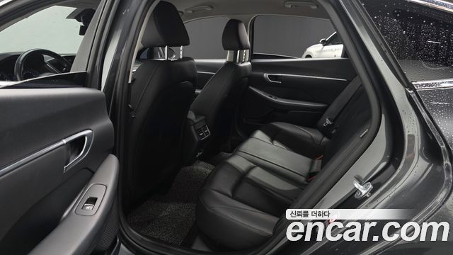 Hyundai Sonata (DN8) 2.0 Premium 2020 — фото 11