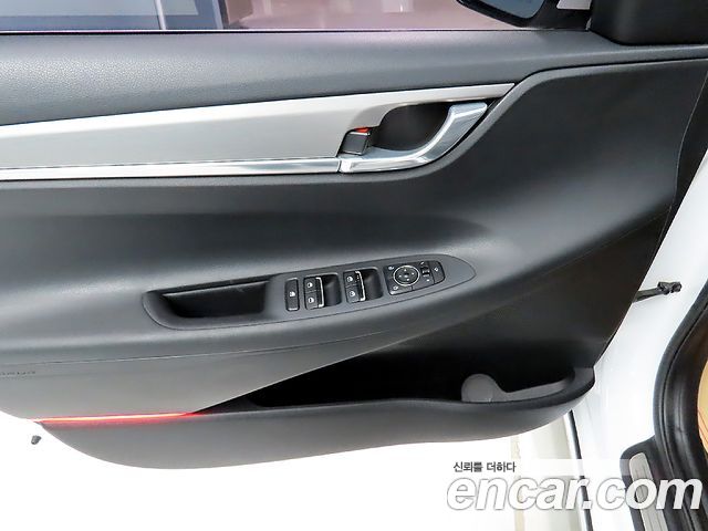 Hyundai Grandeur (IG) 3.0 LPi Rent Car Modern 2020 — фото 16