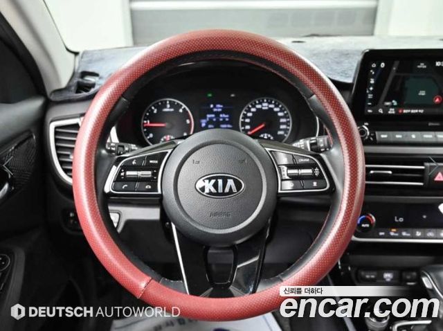 Kia Seltos Diesel 1.6 2WD Noblesse 2020 — фото 18