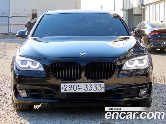 BMW 7 Series (F01) 740d
