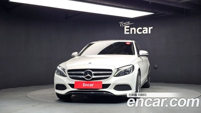 Mercedes-Benz C-Class (W205) C220 d Avantgarde 2018 — фото 3
