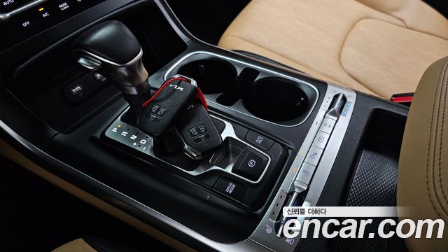 Kia Carnival (IV) Diesel 9-Seater Prestige 2023 — фото 9