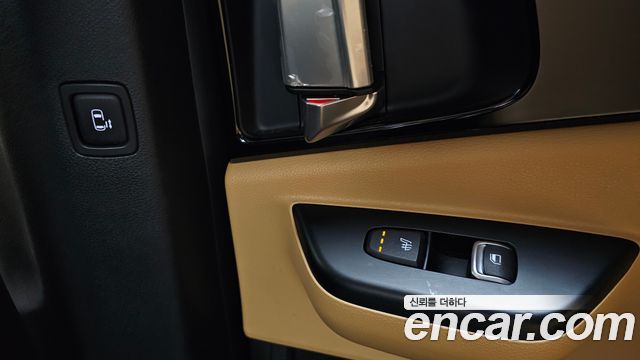 Kia Carnival (IV) Diesel 9-Seater Prestige 2023 — фото 15
