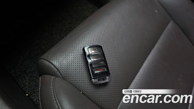 Kia K7 2.4 GDI Noblesse 2019 — фото 30