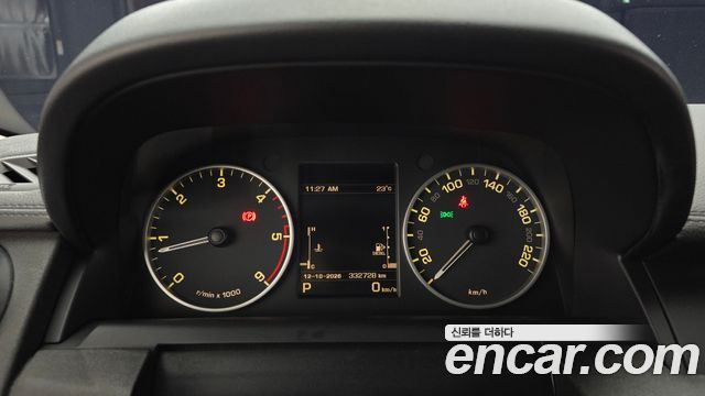 Land Rover Discovery 4 3.0 SDV6 HSE 2015 — фото 8