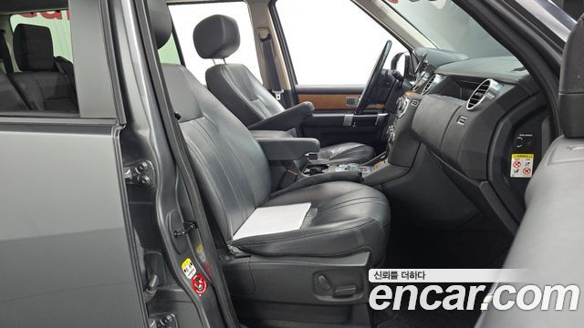 Land Rover Discovery 4 3.0 SDV6 HSE 2015 — фото 12