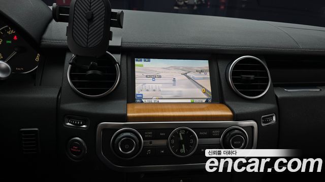 Land Rover Discovery 4 3.0 SDV6 HSE 2015 — фото 16