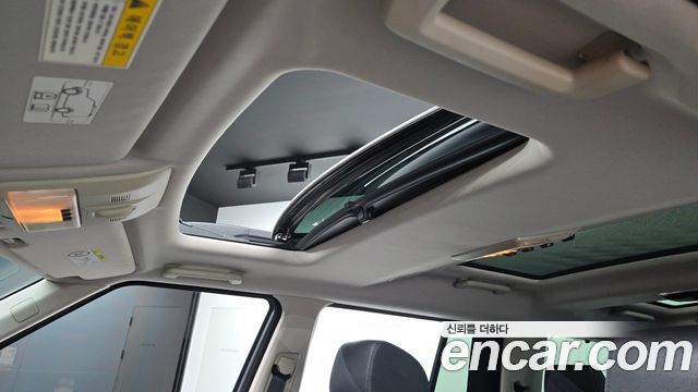 Land Rover Discovery 4 3.0 SDV6 HSE 2015 — фото 35
