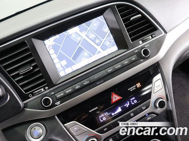 Hyundai Avante (AD) 1.6 GDI Smart 2016 — фото 17