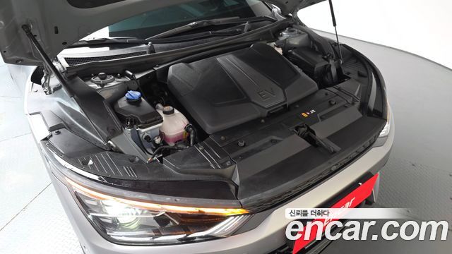 Kia EV6 Long Range 4WD GT Line 2023 — фото 6