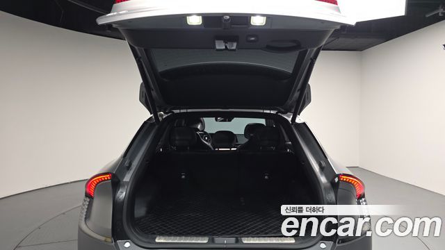 Kia EV6 Long Range 4WD GT Line 2023 — фото 20