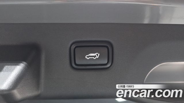 Kia EV6 Long Range 4WD GT Line 2023 — фото 27