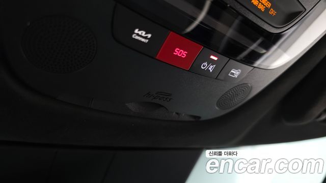 Kia EV6 Long Range 4WD GT Line 2023 — фото 33