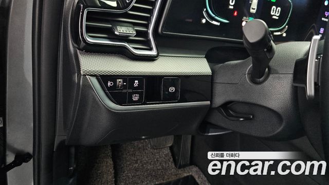 Kia Sportage Hybrid (V) Prestige 2023 — фото 18