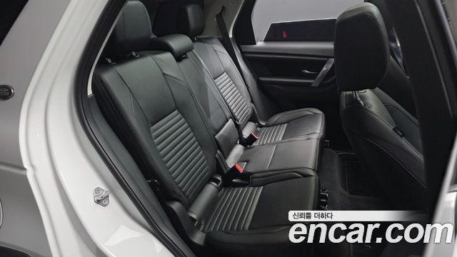 Land Rover Discovery Sport (II) P250 SE 2023 — фото 11