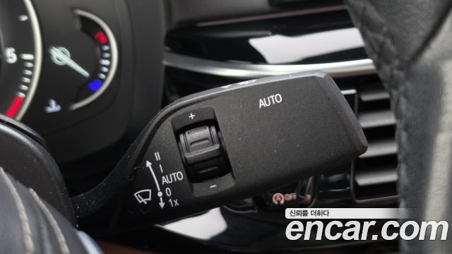 BMW 5 Series (G30) 520d Luxury Special Edition 2018 — фото 20