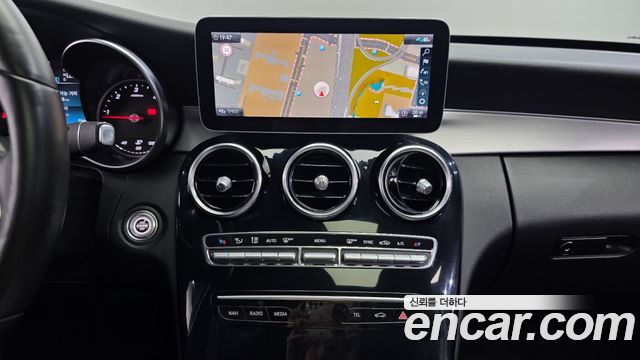 Mercedes-Benz C-Class (W205) C220 d 4MATIC 2020 — фото 15
