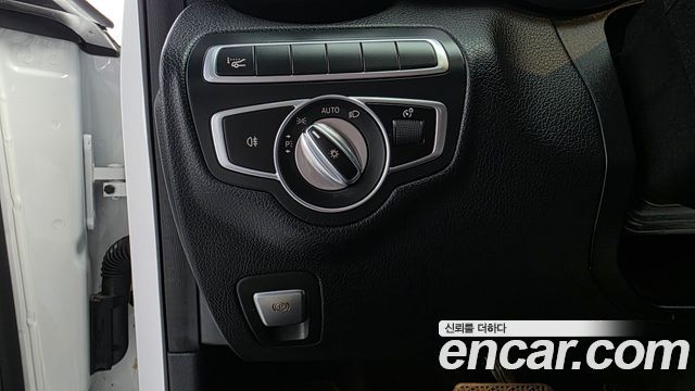 Mercedes-Benz C-Class (W205) C220 d 4MATIC 2020 — фото 19