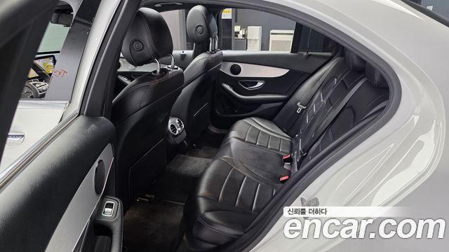 Mercedes-Benz C-Class (W205) C220 d 4MATIC 2020 — фото 26