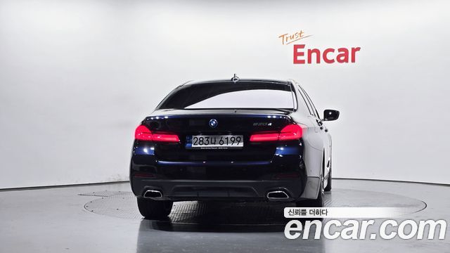 BMW 5 Series (G30) 530e M Sport 2023 — фото 4
