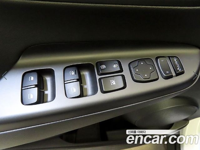 Hyundai Kona 1.6 Turbo 2WD Modern Tech 2018 — фото 17