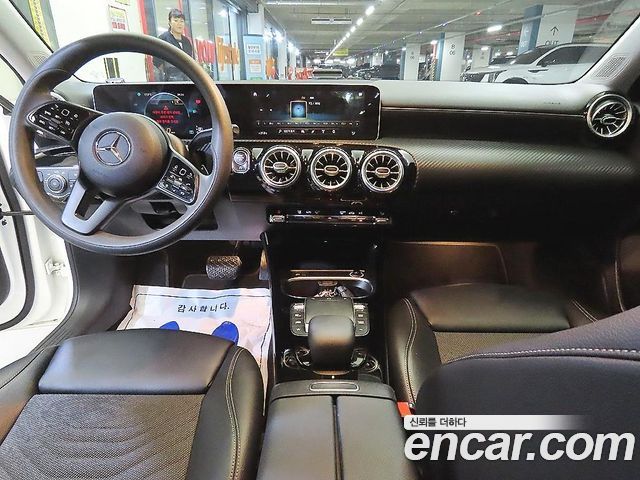 Mercedes-Benz A-Class (W177) A220 Sedan 2020 — фото 18