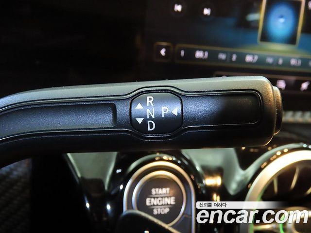 Mercedes-Benz A-Class (W177) A220 Sedan 2020 — фото 20