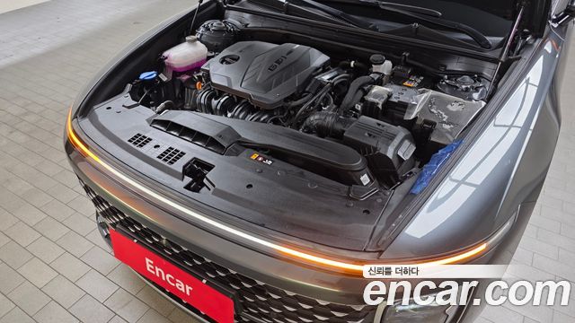 Hyundai Grandeur (GN7) 2,5 Gasoline 2WD Exclusive 2025 — фото 6
