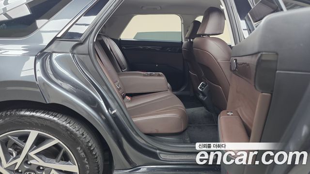 Hyundai Grandeur (GN7) 2,5 Gasoline 2WD Exclusive 2025 — фото 11