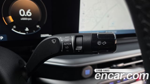Hyundai Grandeur (GN7) 2,5 Gasoline 2WD Exclusive 2025 — фото 18