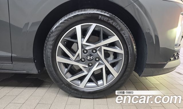 Hyundai Grandeur (GN7) 2,5 Gasoline 2WD Exclusive 2025 — фото 21